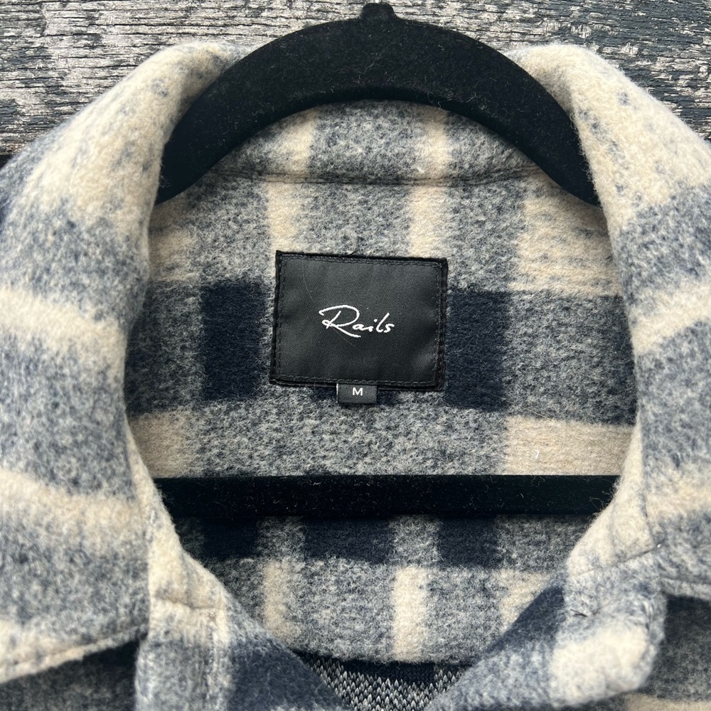 Rails Steffi plaid trucker jacket worn once - Picture 2 of 6